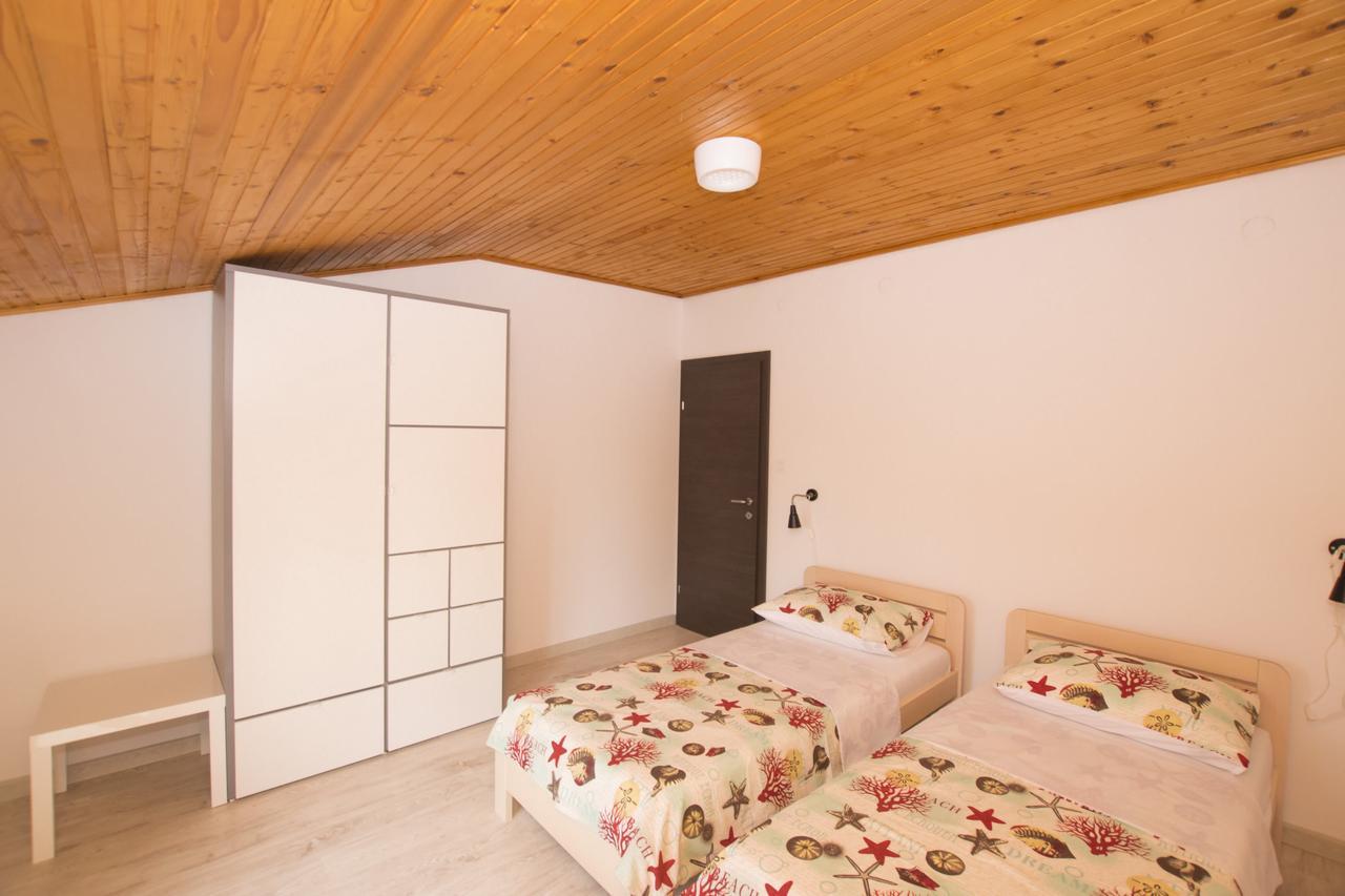 Apartments Branko Vodice Kültér fotó