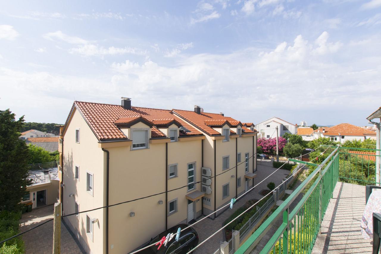Apartments Branko Vodice Kültér fotó