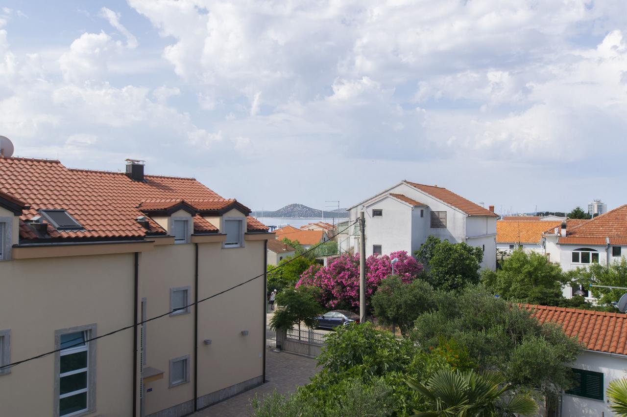 Apartments Branko Vodice Kültér fotó